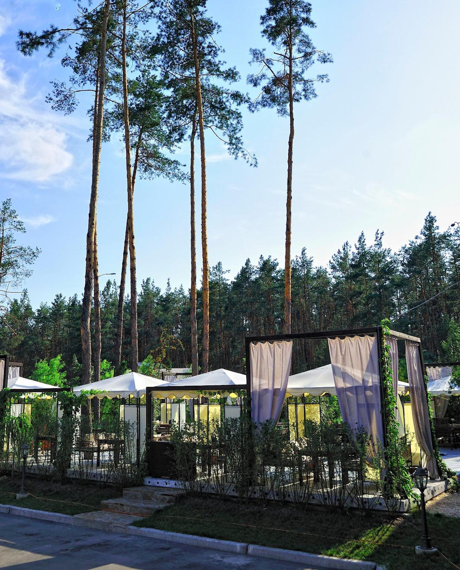 Seasons Spa Boutique Hotel Kozyn Exterior photo