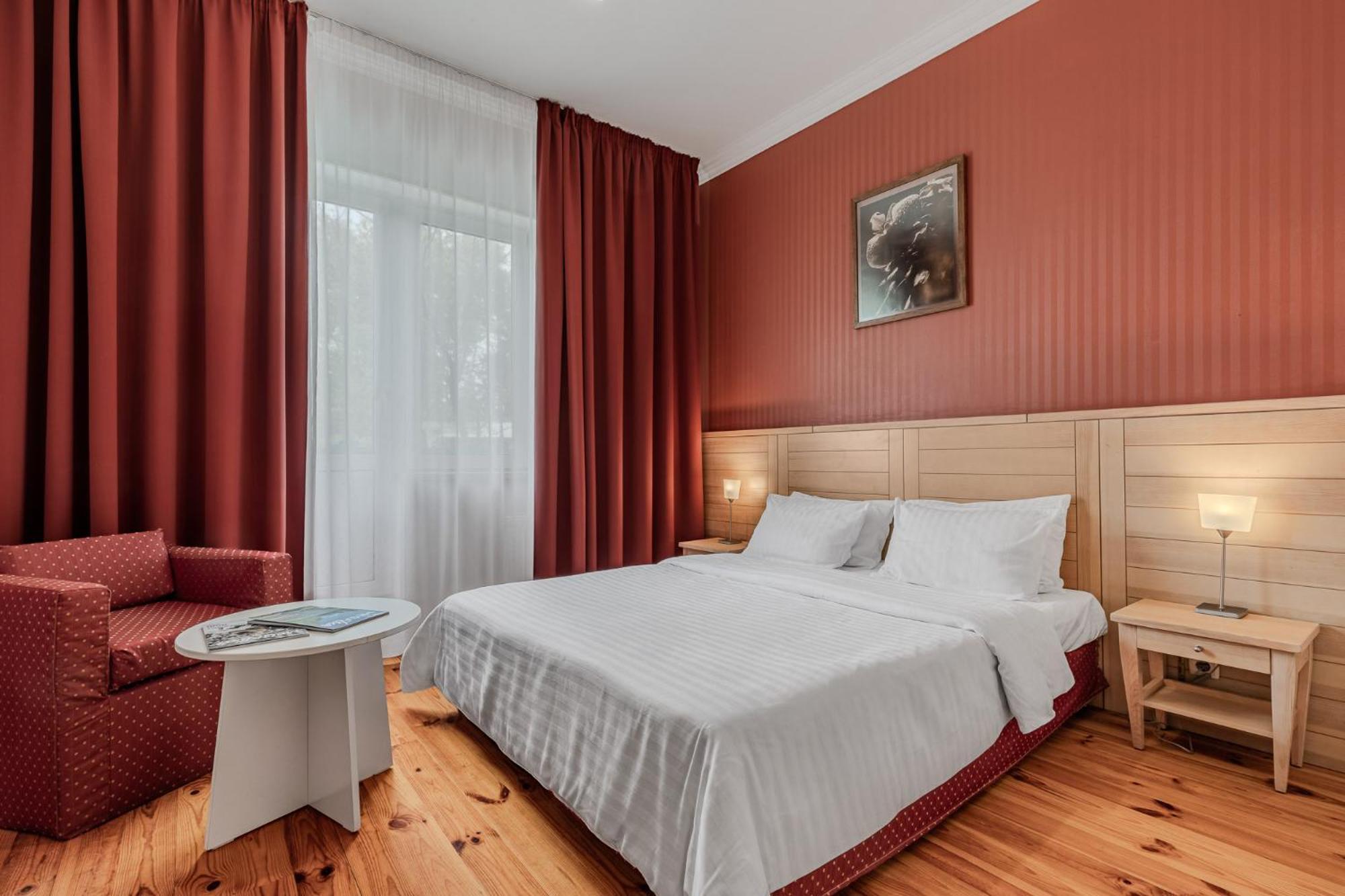 Seasons Spa Boutique Hotel Kozyn Room photo